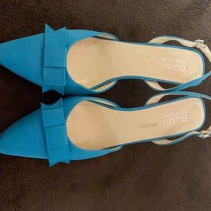 Turquoise sling back show